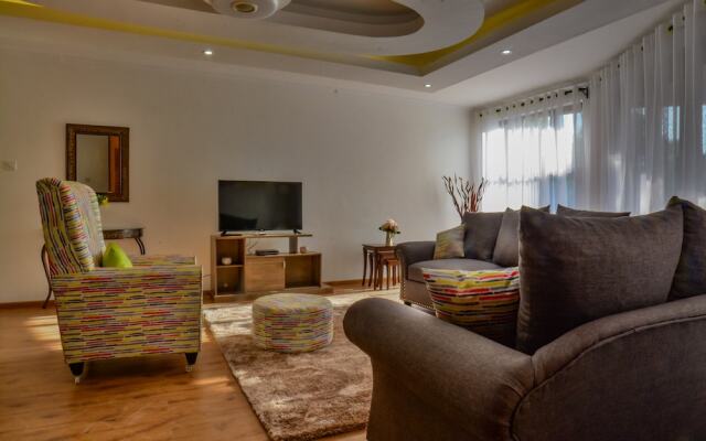 Edmor Residences - Riverside