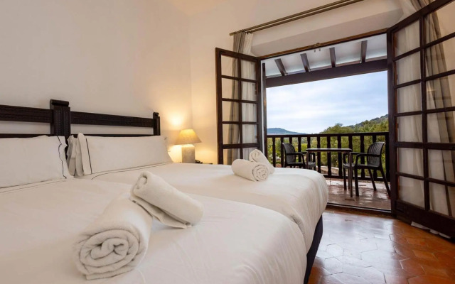 TUGASA Hotel Las Truchas