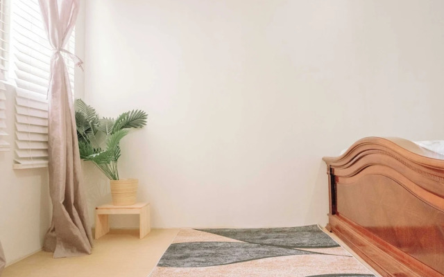 Spacious 1 Bedroom With a View