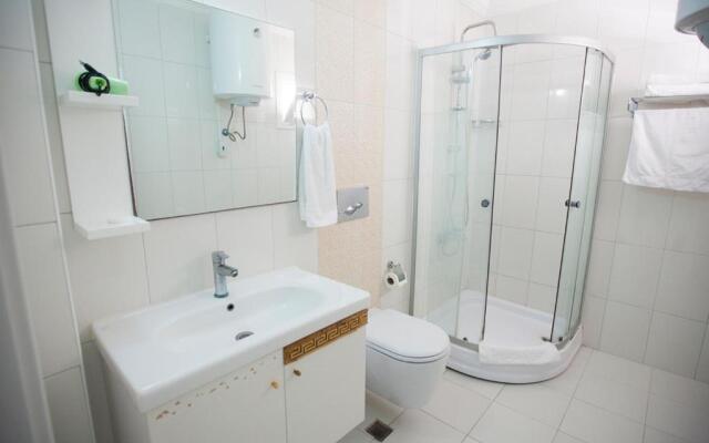 Lovely Flat in Didim With Shared Pool Sauna Gym