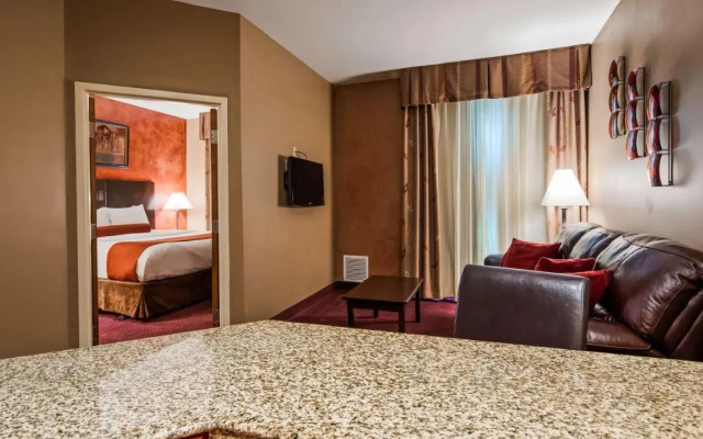 Best Western Plus Hannaford Inn & Suites