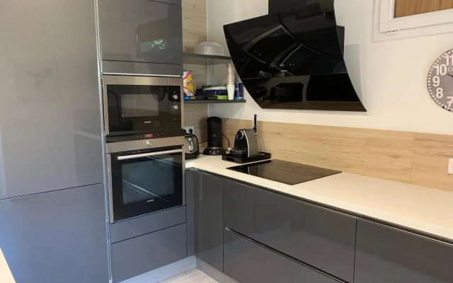 meublé au calme à 1 minute de la plage