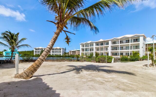 Mara Laguna Suites