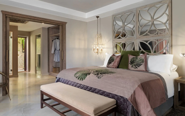 Royal River, Luxury Hotel - Adults Only