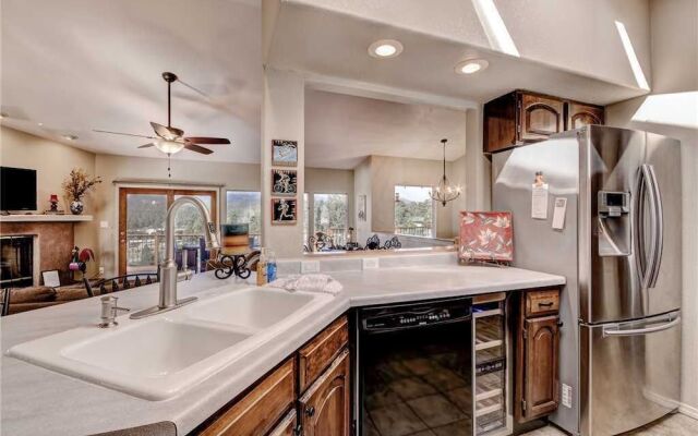 Southern Comfort - Three Bedroom Cabin