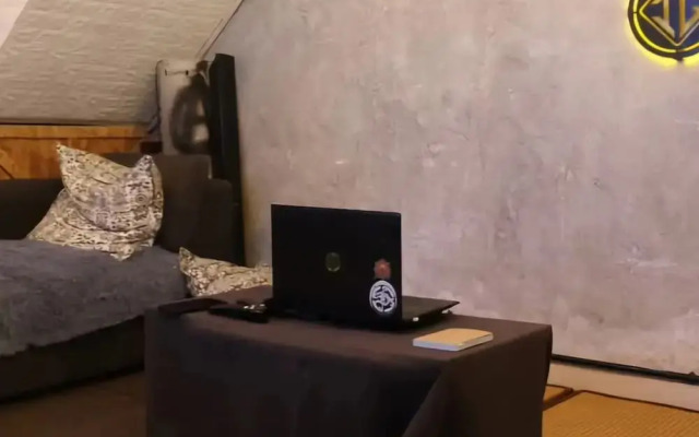 89 Bed & Studio hostel