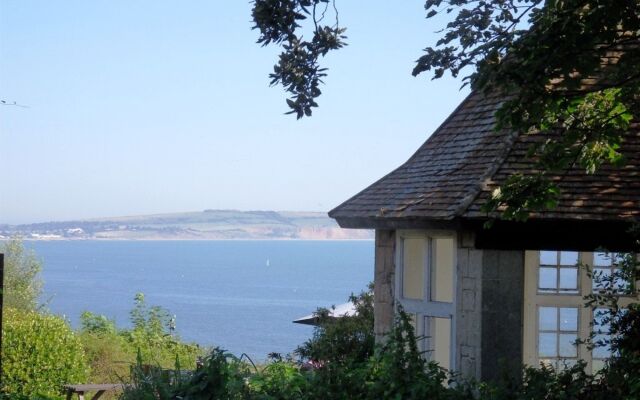 Luccombe Manor Country House Hotel