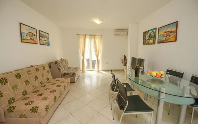 Sea Point II Apart hotel Tivat