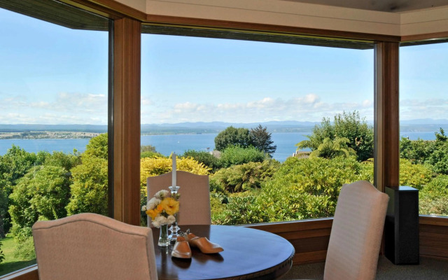 Lake Taupo Lodge