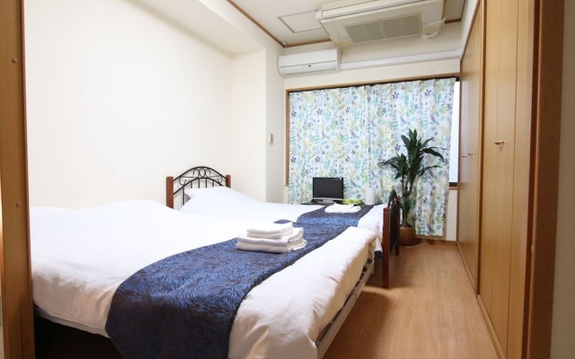 World Inn Taisho – Guest Rooms – Osaka