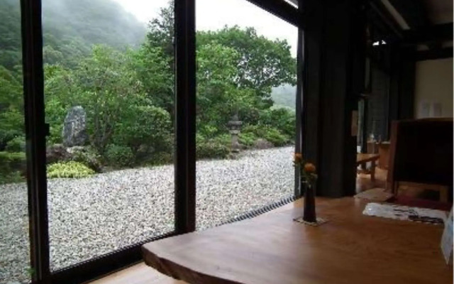 Motoyu Kashi Onsen Ryokan Daikokuya