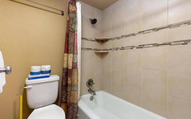 1610 Quicksilver Condo
