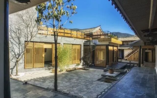 Dengfeng Qingjing Courtyard Hotel