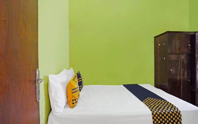 OYO Life 91869 Insan Mulia Kost Syariah