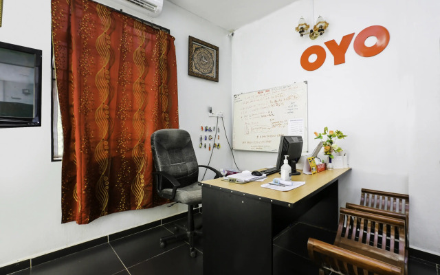 OYO 89933 Nun Hotel