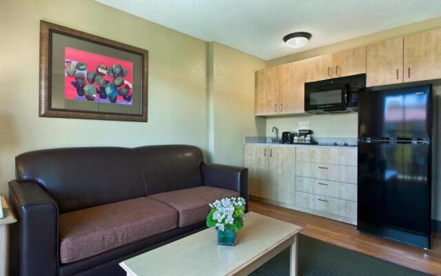 Oxnard Inn Lancaster