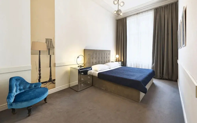 6 Rooms - Garnisongasse