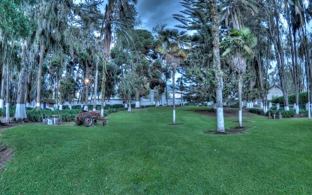 Hosteria Hacienda Pinsaqui