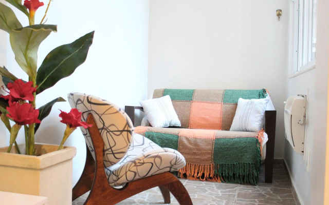 Pineapples PM203 - Moderno apartamento em Ipanema