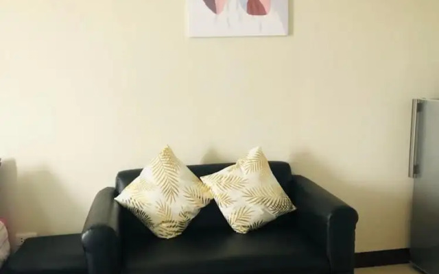 Studio with Balcony at Saekyung 956