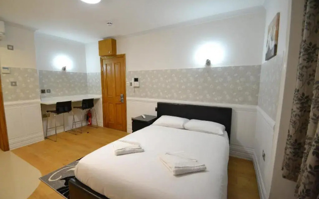 Paddington Apartments