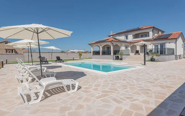 Villa Sandra Zadar Villas
