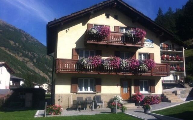 Apartment Enzian Saas-Grund