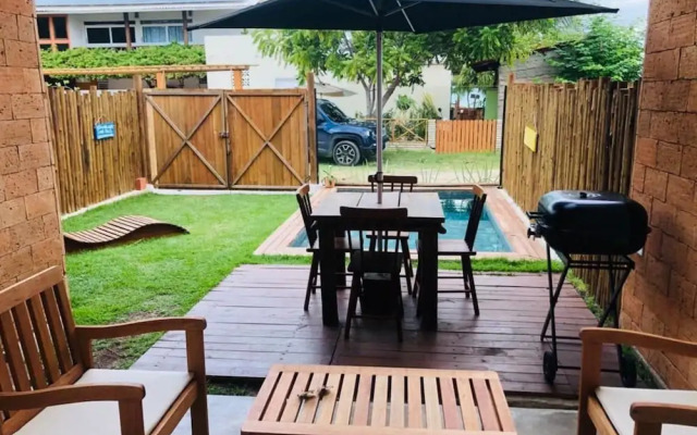 Charmosa Casa a 50m da Praia do Marceneiro