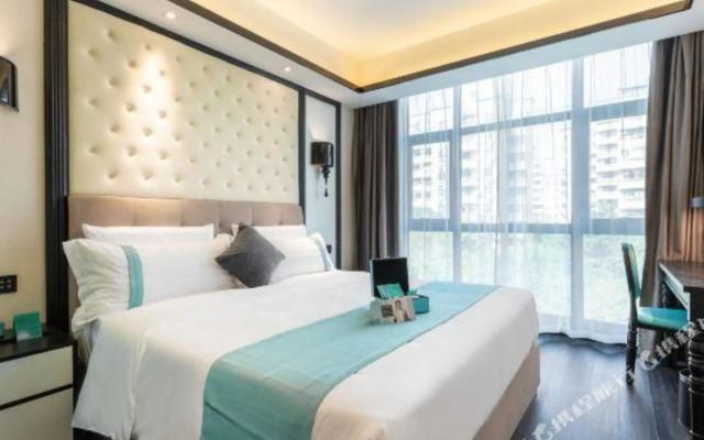 Xana Hotelle (Longhua One City Center Of Shenzhen North Railway Station)