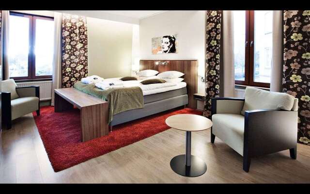 Home Hotel Kung Oscar
