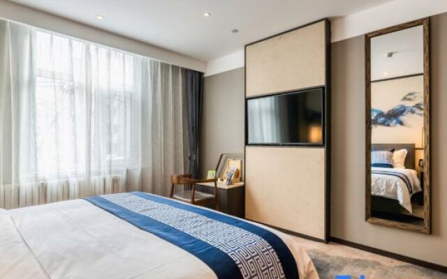 Rezen Dong Hotel (Harbin Railway Station)