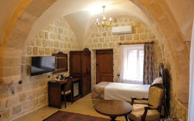 Kasr-i Divan Hotel
