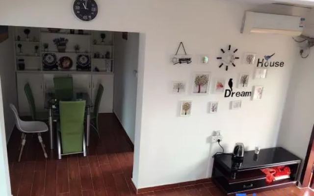 Tianya Yizhan Hostel (Shenzhen Old Town)