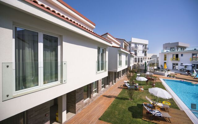 Nayino Resort Mamaia Nord