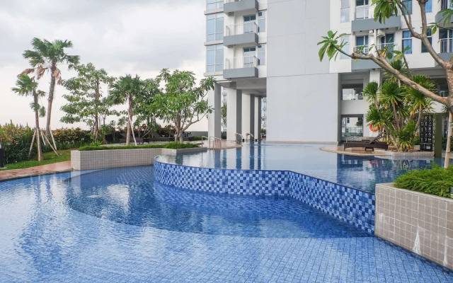 Simple And Relaxing Studio At Supermall Mansion Benson Apartment