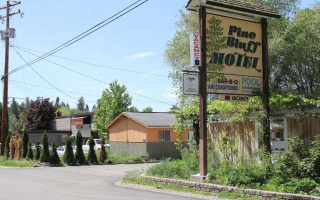 Pine Bluff Motel