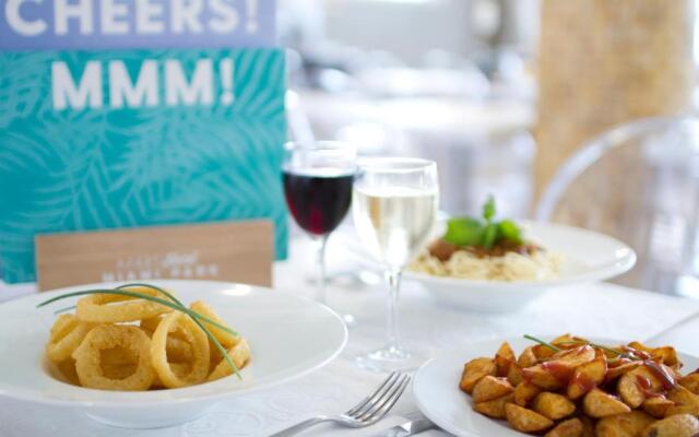 Aparthotel Miami Park