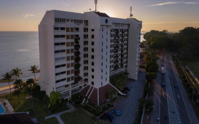 Lovely 1-bedroom condo with pool
