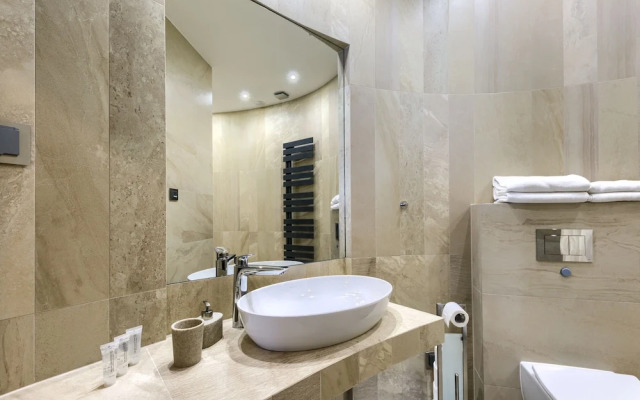 Aparthotel New Lux