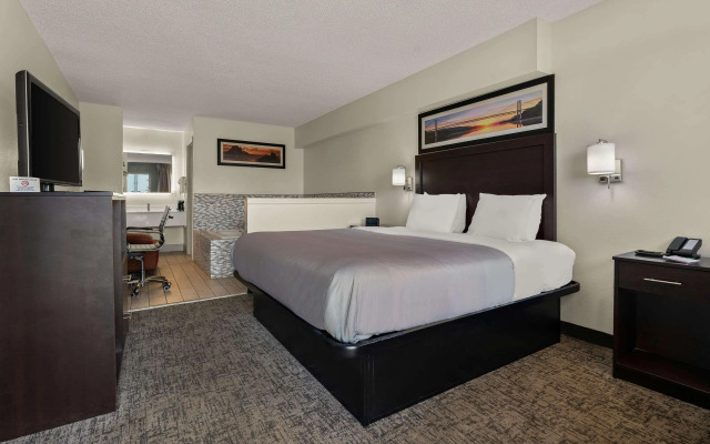 Quality Inn & Suites Dublin