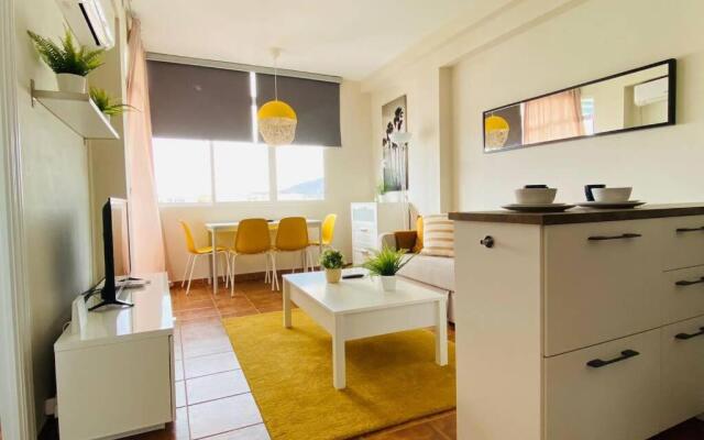 Soleado apartamento reformado 2 hab. en Playamar