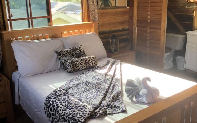 The Blue Mahoe Treehouse