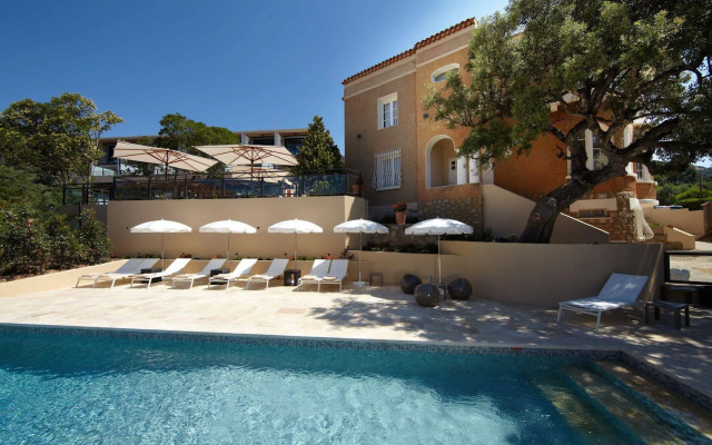 Les Terrasses du Bailli Hôtel