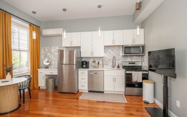 Findlay Market Suite 4