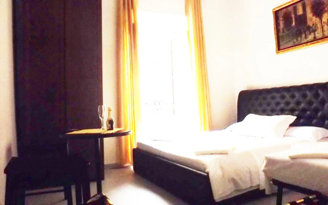 Opera Street In Vatican