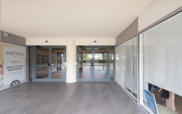 Studio vue mer, avec grande terrasse