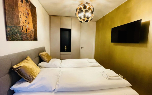 Royal Swan Skyline, Wien