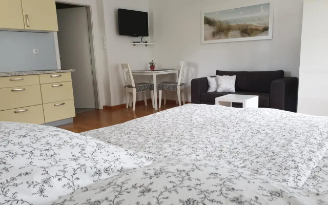 Studio EMMA Ljubljana - FREE parking, AC, Wifi