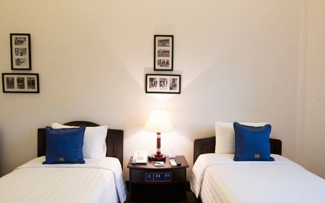 Hoa Binh Hotel – Guest Rooms – Hanoi