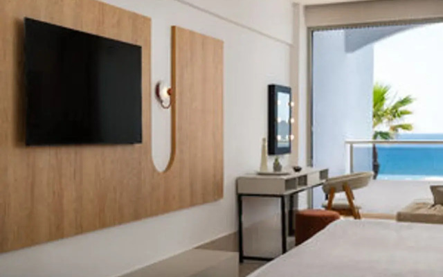 Отель Paralos Rodos Lifestyle